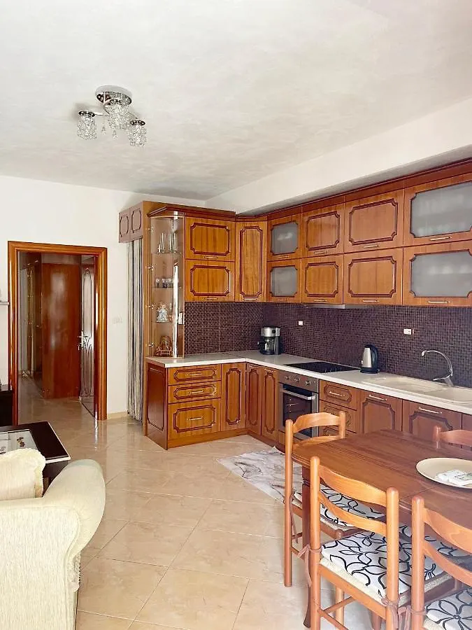 P&K Apartments Pogradec 0*,